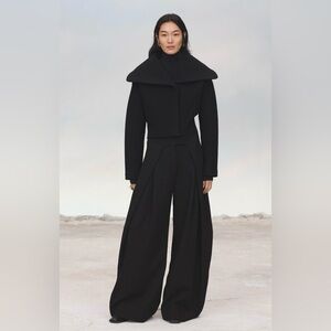 ZARA 100% WOOL CROP SWEATER LIMITED EDITION